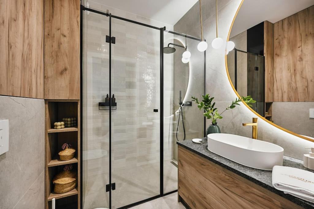 Golden Dreams Luxury Apartments 103 Krakow Exterior photo